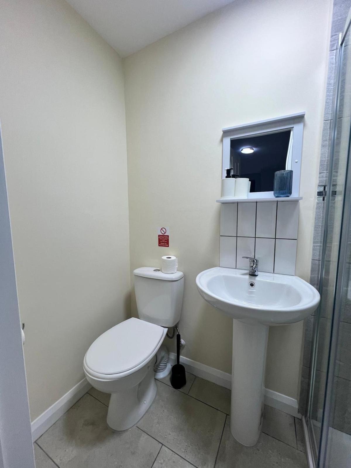 Modern Apartment Off-Road Parking-Twin Room Suite 4 Nottingham Extérieur photo